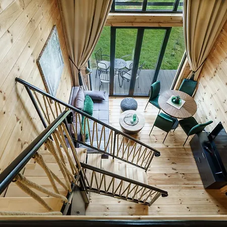 Espacio - Pool & Vladimirovac