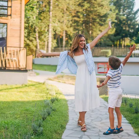 Espacio - Pool & Vladimirovac