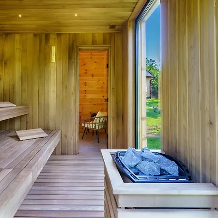 Espacio - Pool & Case de vacanță