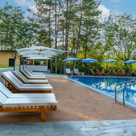 Espacio - Pool & Дом отдыха Vladimirovac