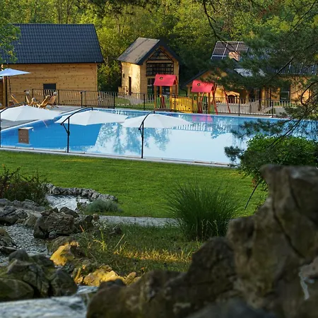 Espacio - Pool &